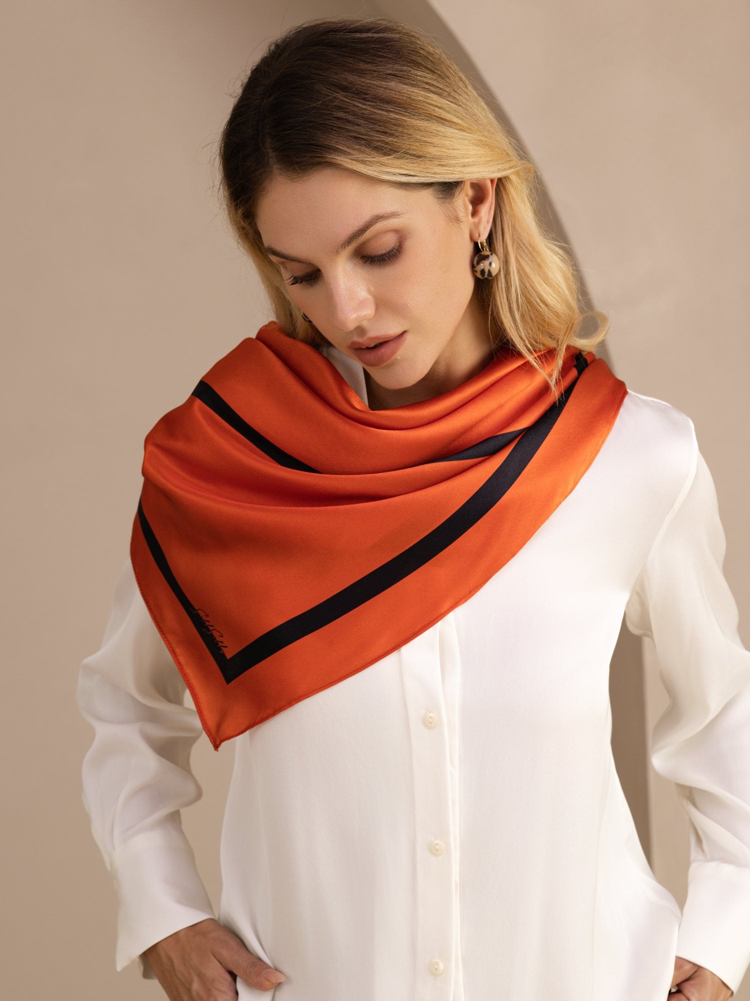 [Orange Square] SilkSilky-AU Scarf 002