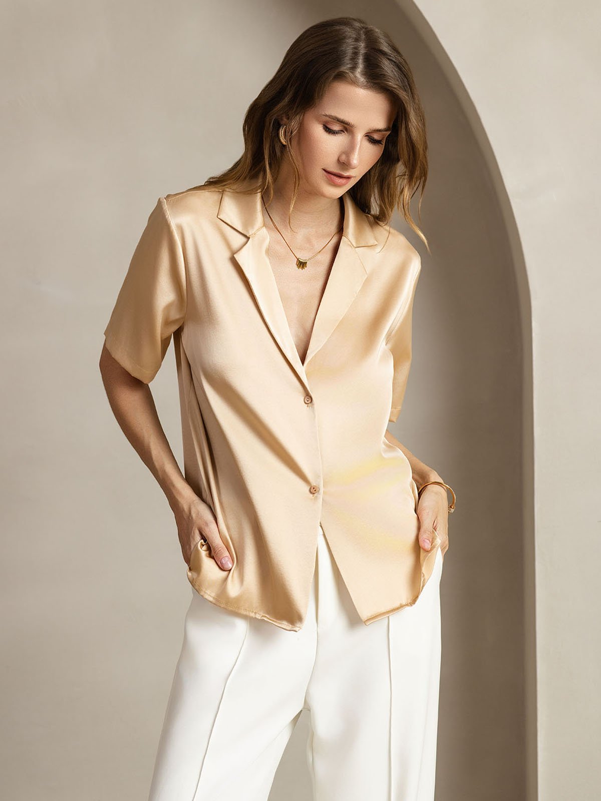 [Champagne] SilkSilky-AU 19Momme Silk Notched Neck Women's Shirt 001