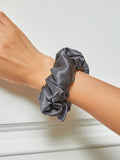 SilkSilky AU 19Momme Pure Silk Scrunchie DarkGray 001