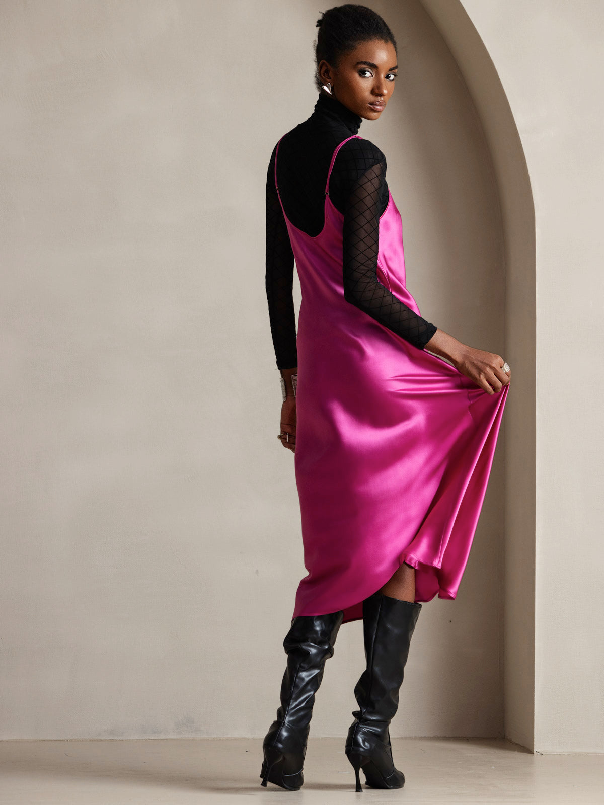 [Rose Red] SilkSilky-AU Spaghetti Strap V Neck Dress 002