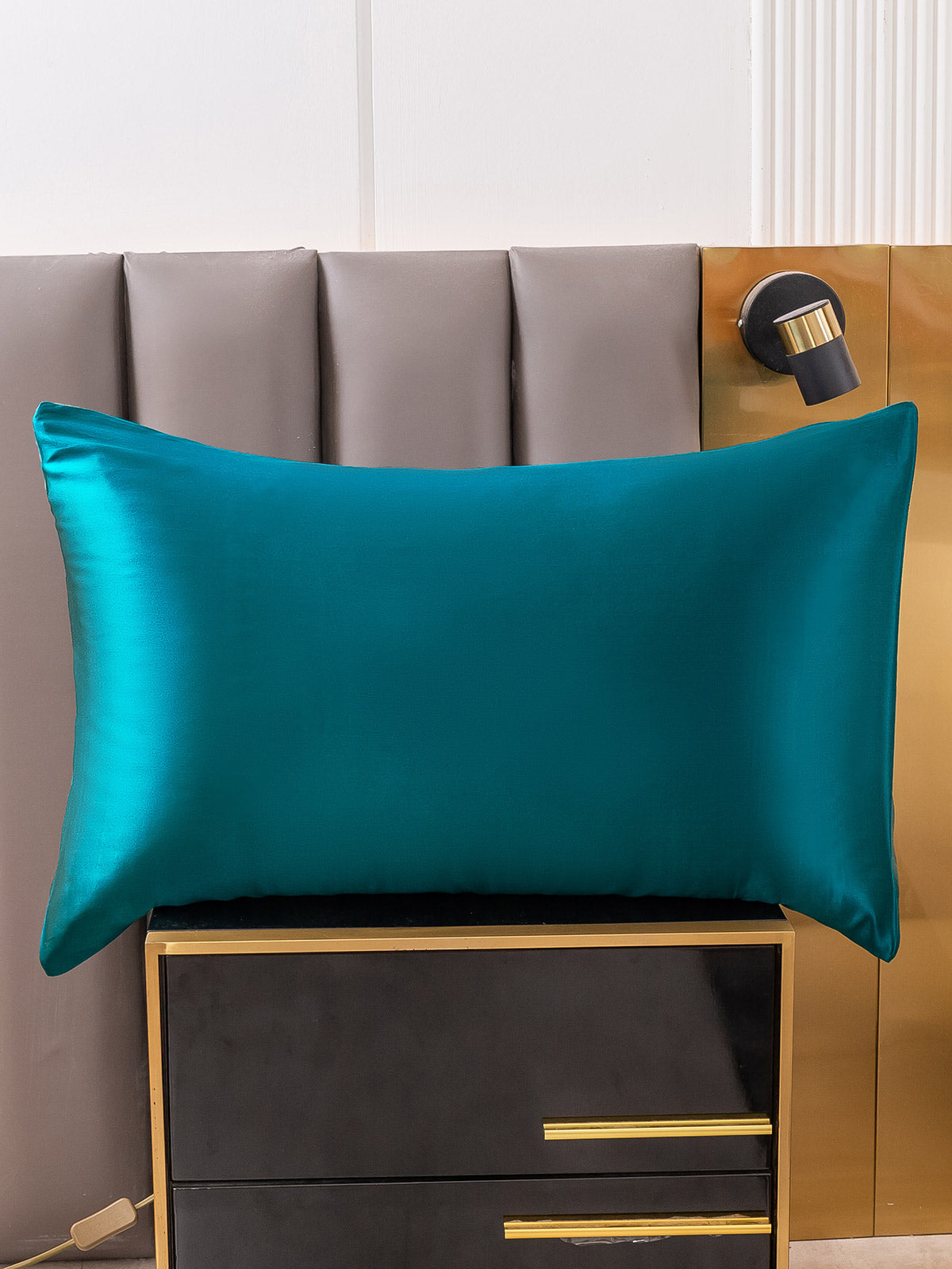 SilkSilky AU 22Momme Pure Silk Pillowcase Teal 001