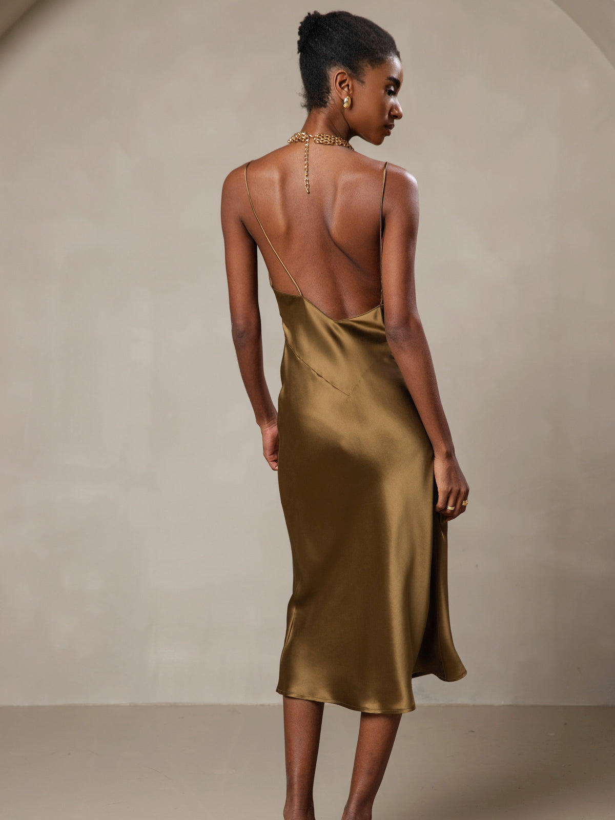 [Brown] SilkSilky-AU 19Momme Pure Silk V Neck Dress 002