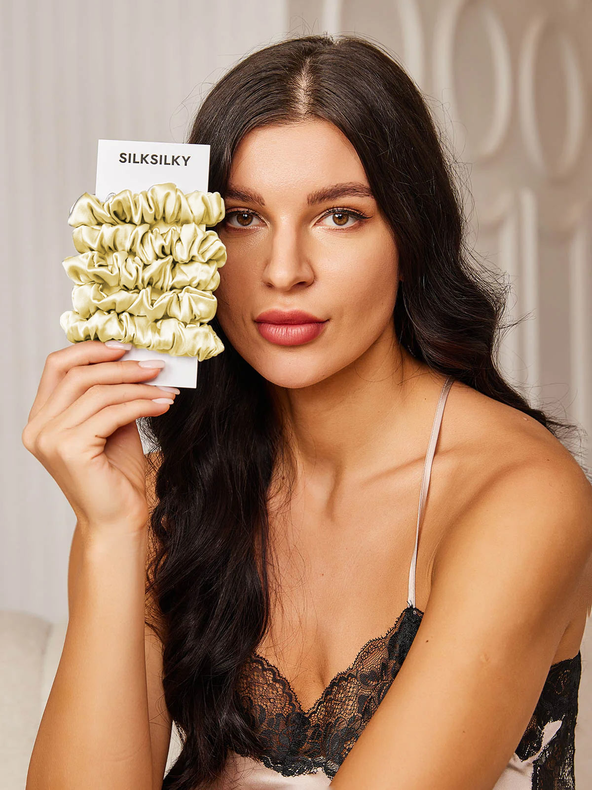 [Light Yellow] SilkSilky-AU 19Momme Pure Silk Scrunchie 001