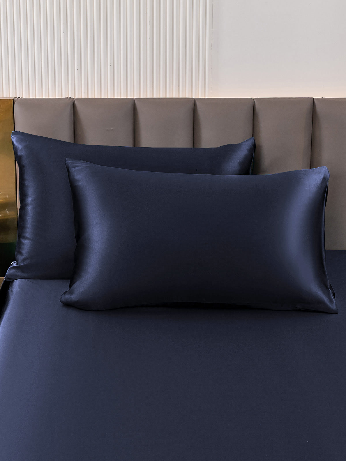 SilkSilky-AU 19Momme Pure Silk Pillowcase DarkBlue 003