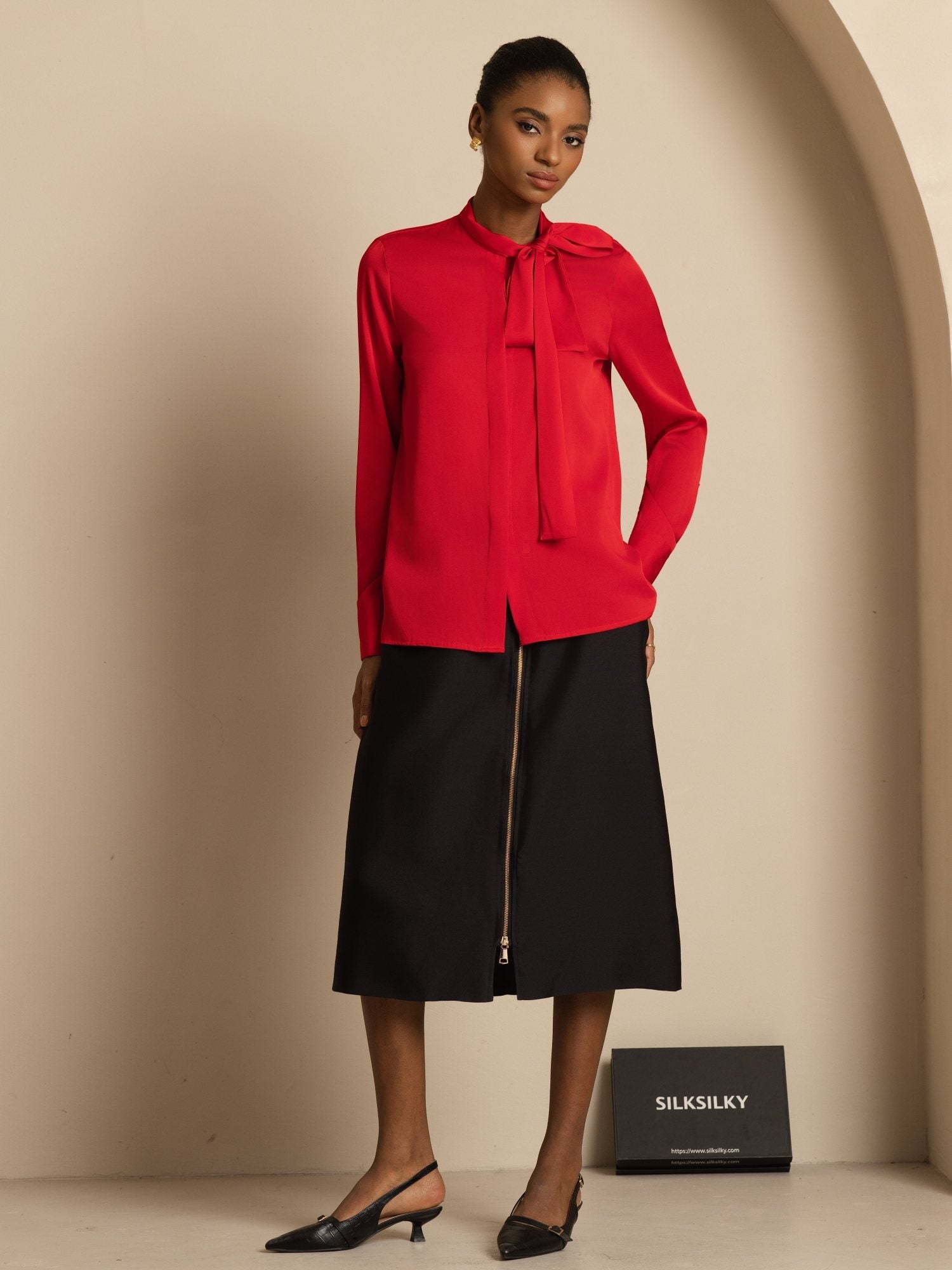 [Wine] SilkSilky-AU 19Momme Silk Long Sleeve Tie Neck Blouse 001