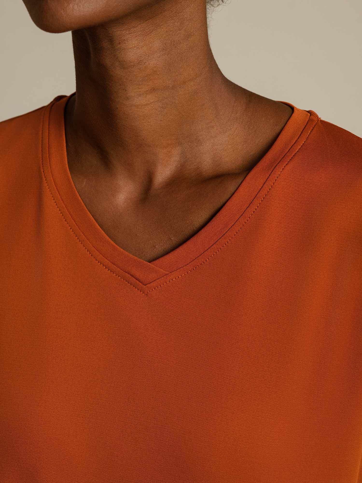 [Orange] SilkSilky-AU Pure Silk V Neck Women's T-Shirt 004