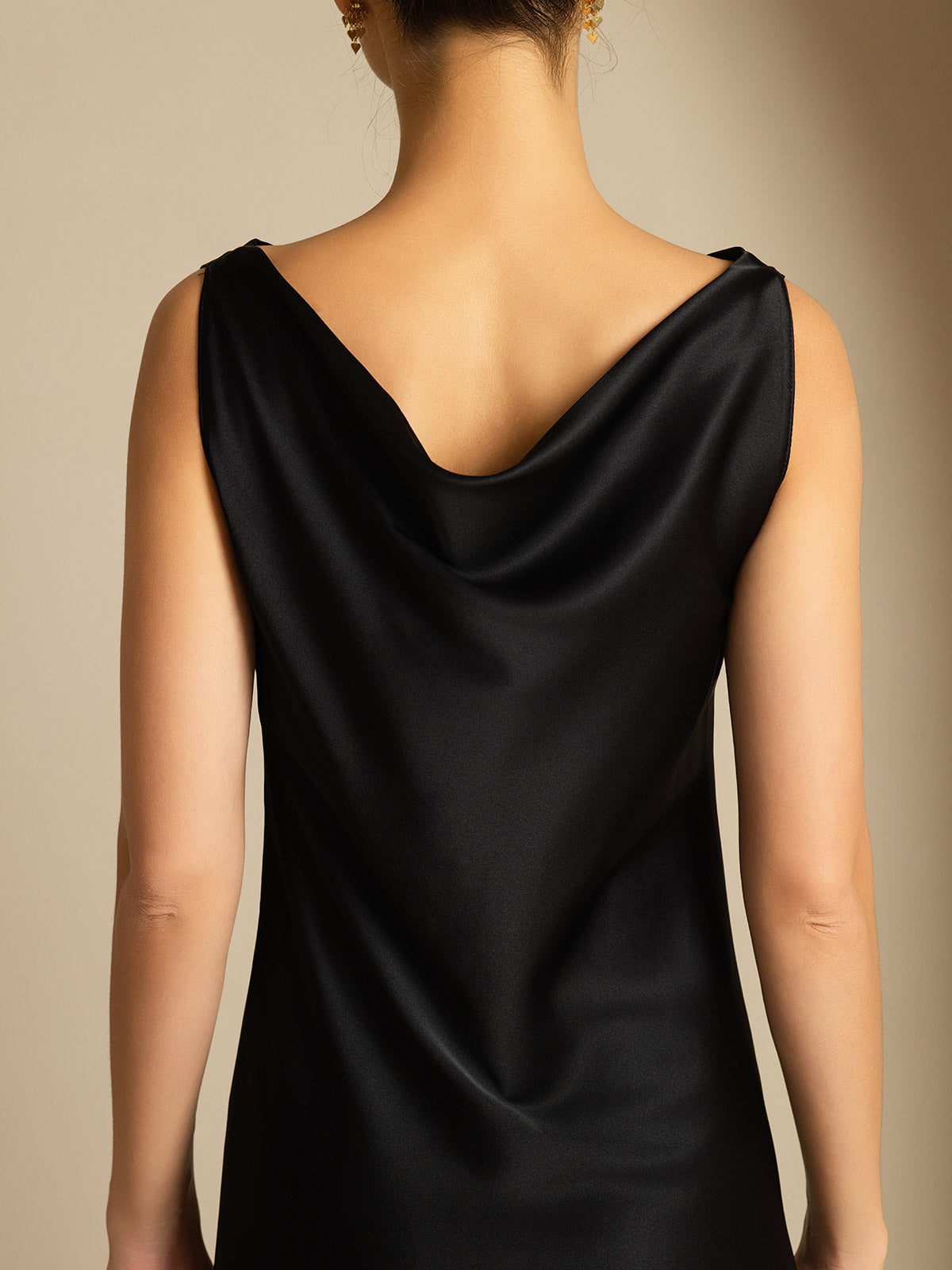 [Black] SilkSilky-AU 19Momme Silk Cowl Neck Dress 004