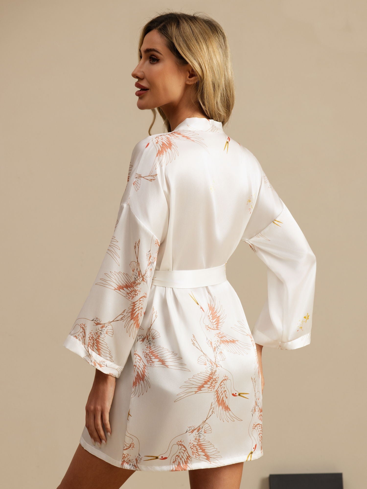 [White] SilkSilky-AU 3/4 Sleeve Deep V Neck Women's Dressing Gown 002