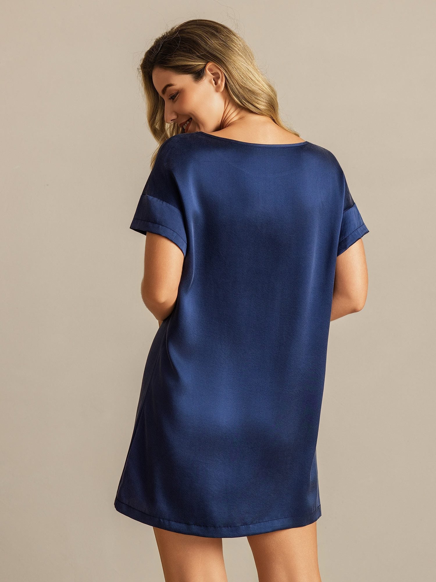 [Dark Blue] SilkSilky-AU 19Momme Machine-Washable Silk Short Sleeve Round Neck Nightgown 002