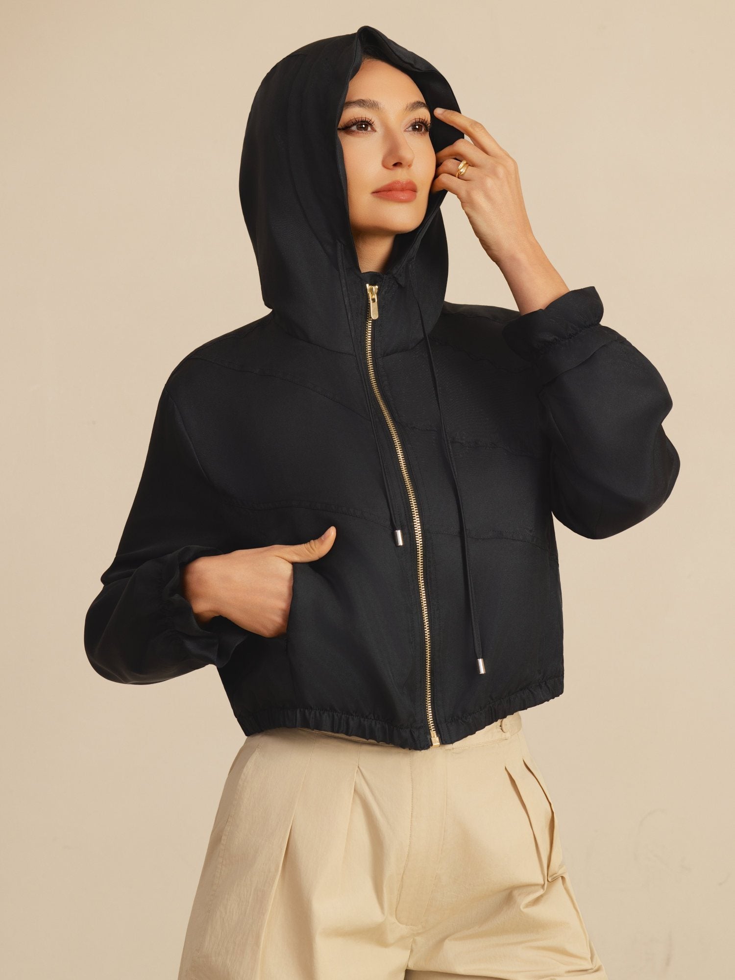 [Black] SilkSilky-AU 18Momme Silk Satin Surah Long Sleeve High Neck Women's Outerwear 003