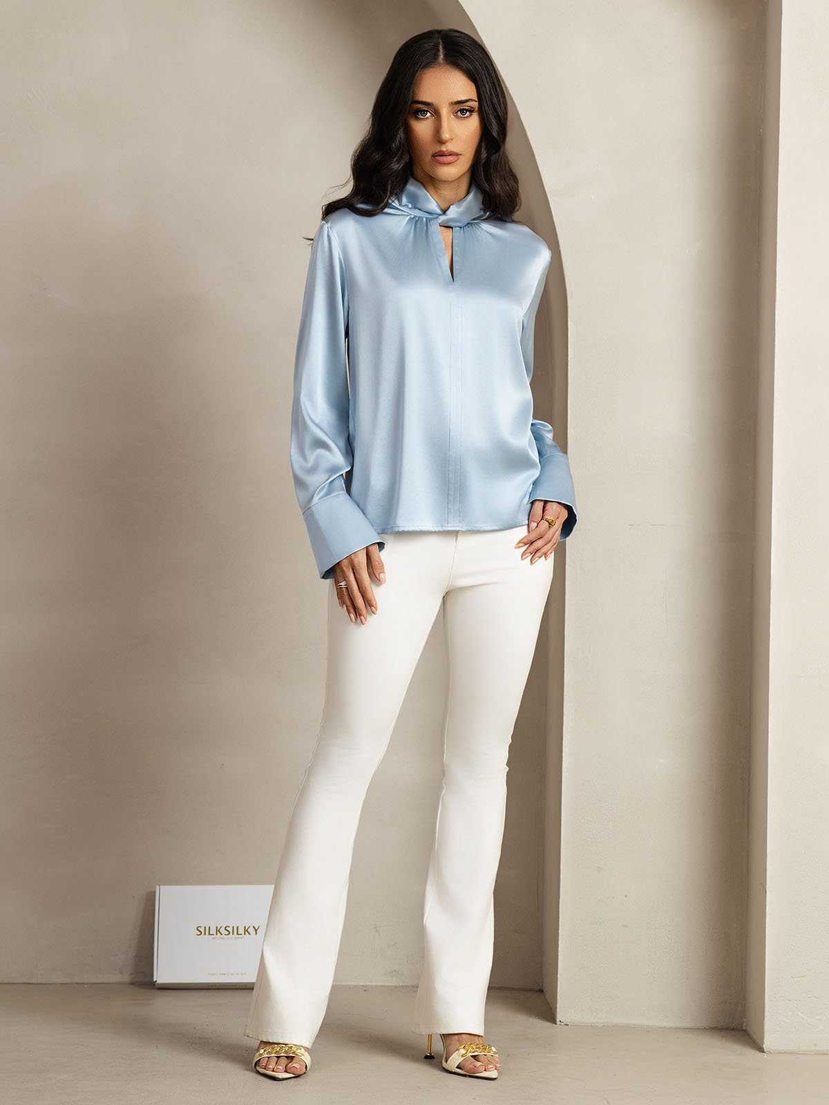 [GrayishBlue] SilkSilky-AU 19Momme Silk Keyhole Neck Women's Shirt 011