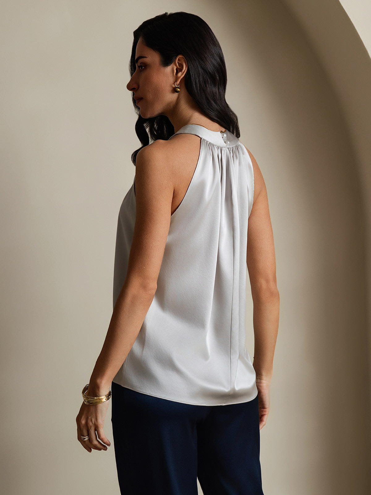[Light Gray] SilkSilky-AU 19Momme Silk Sleeveless Halter Neck Women's T-Shirt 002
