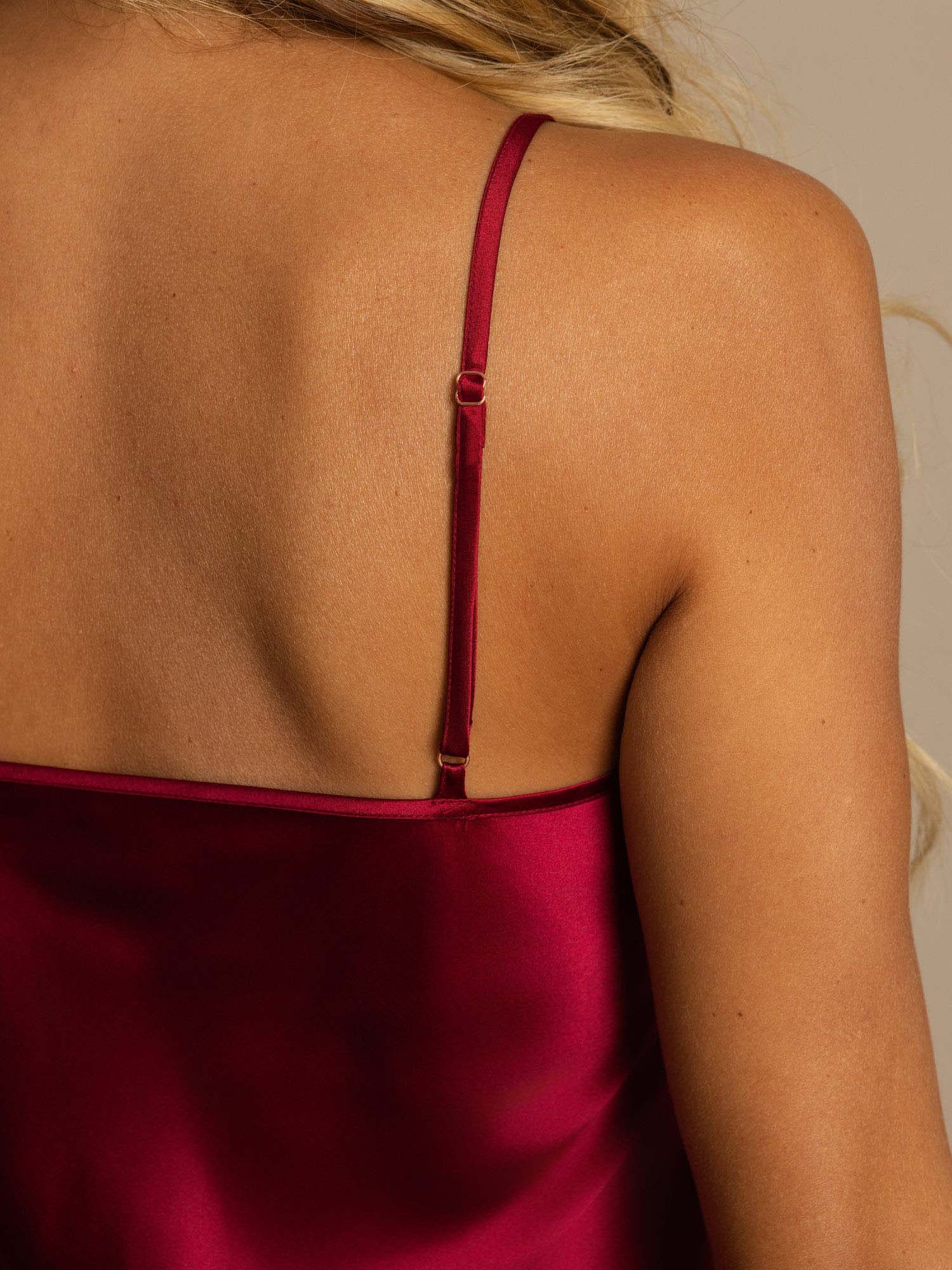 [Wine] SilkSilky-AU Spaghetti Strap V Neck Nightgown 004