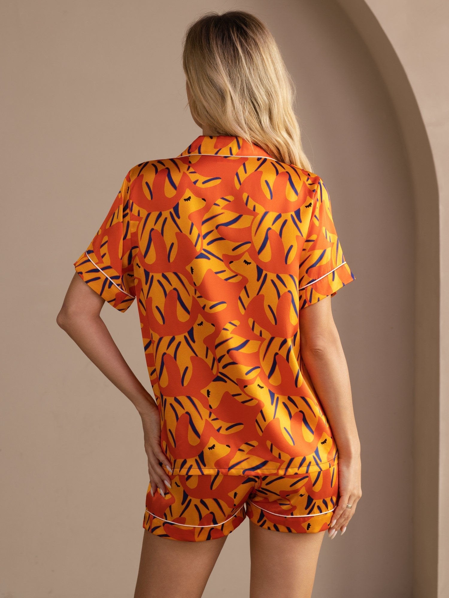 [Orange Dog] SilkSilky-AU Short Sleeve Lapel Collar Women's Pyjamas 002