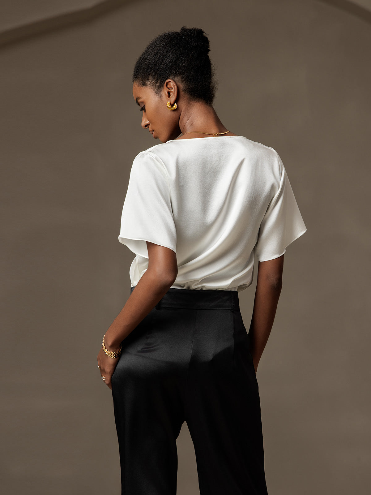 [White] SilkSilky-AU Short Sleeve Cowl Neck Women's Blouse 002