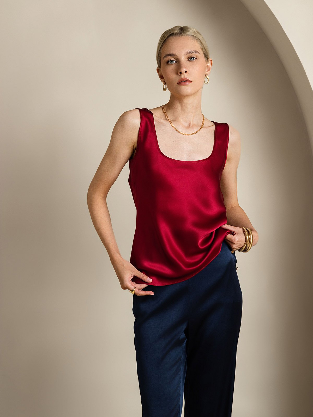 [Wine] SilkSilky-AU 19Momme Silk Sleeveless U Neck Camisole 001