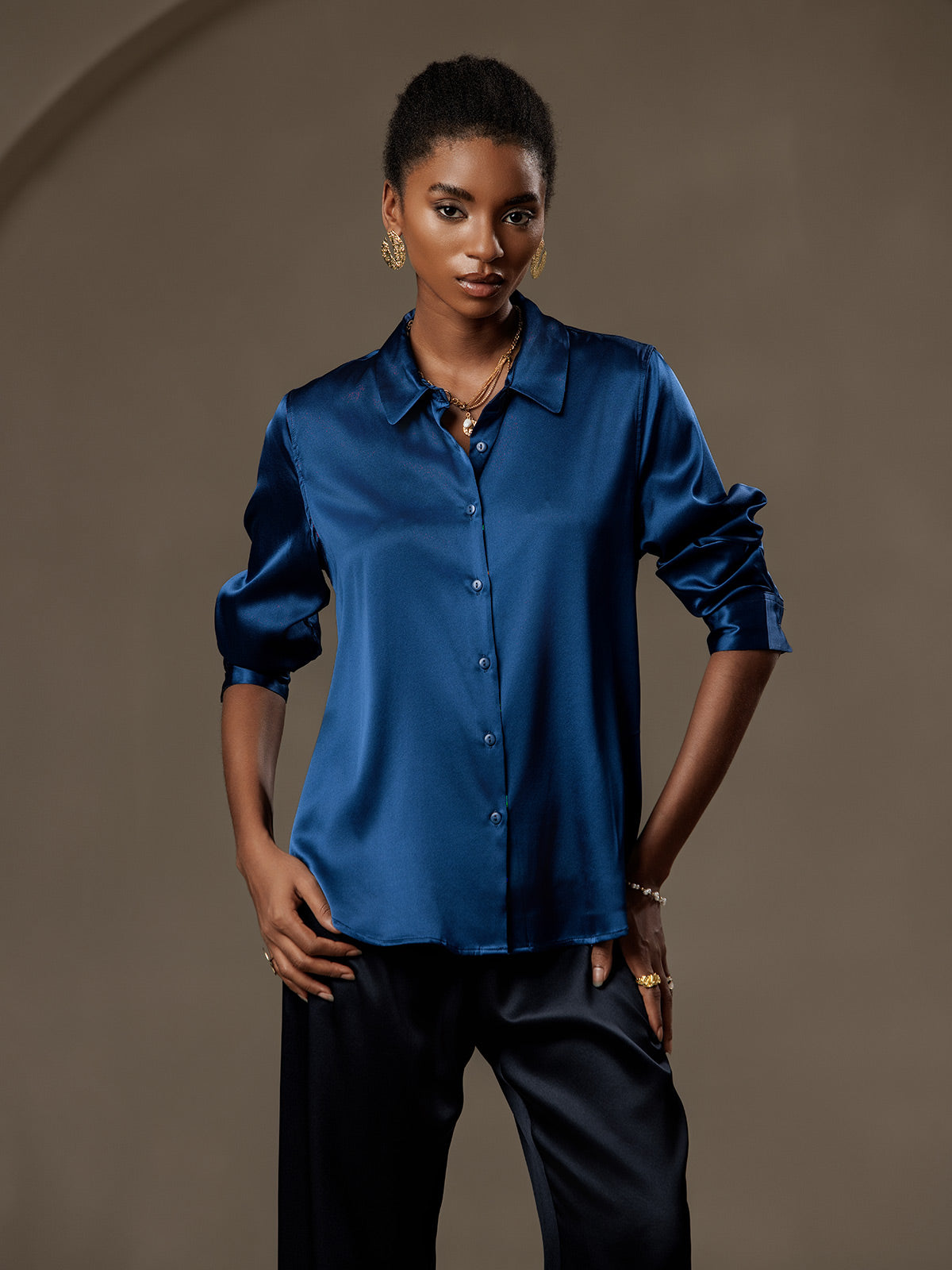19Momme Silk Long Sleeve Lapel Collar Women's Shirt with Button Up Design