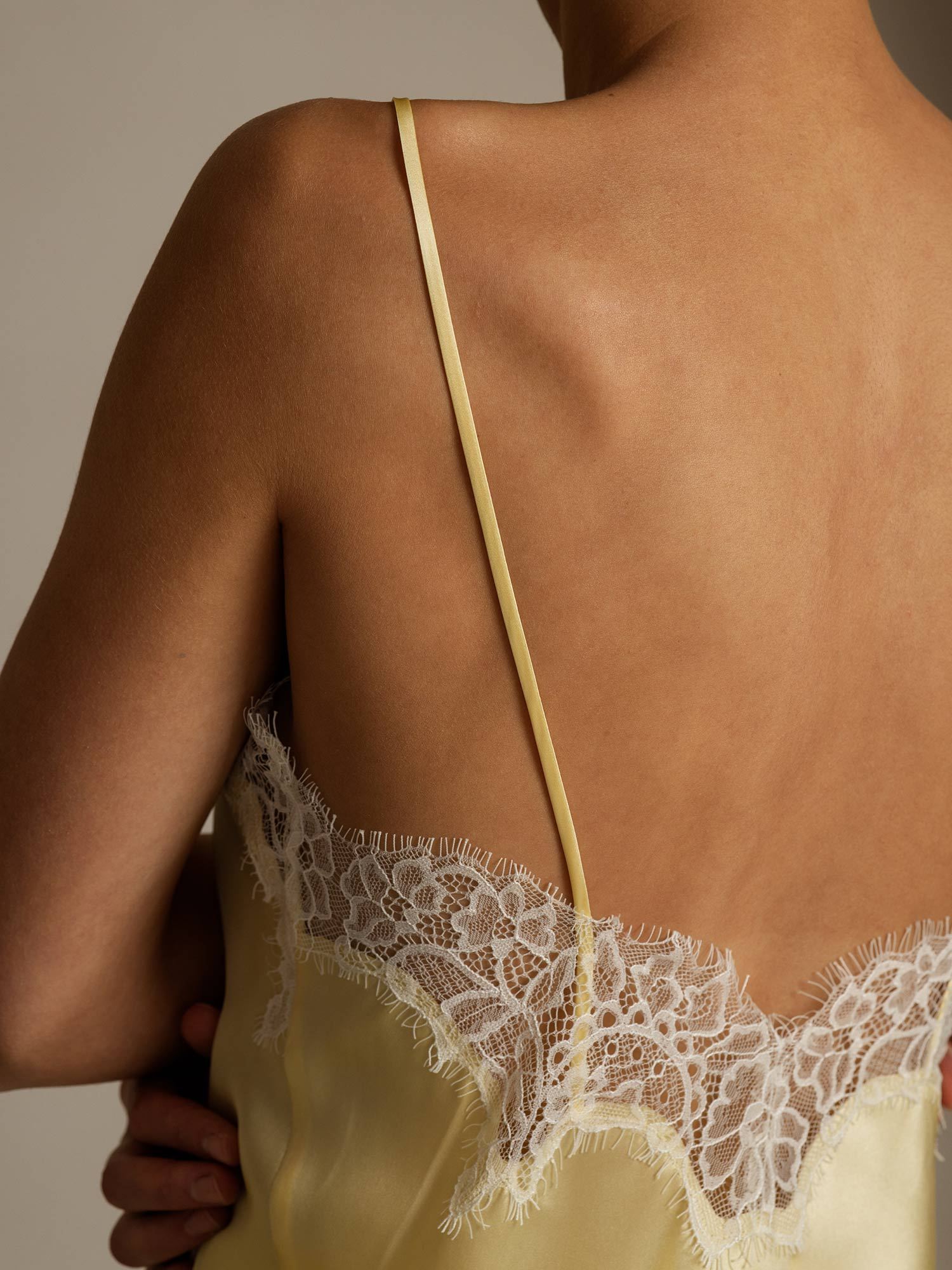 [LightYellow] SilkSilky-AU Pure Silk Camisoles 005