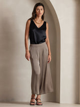 [Black] SilkSilky-AU Sleeveless V Neck Camisole 008
