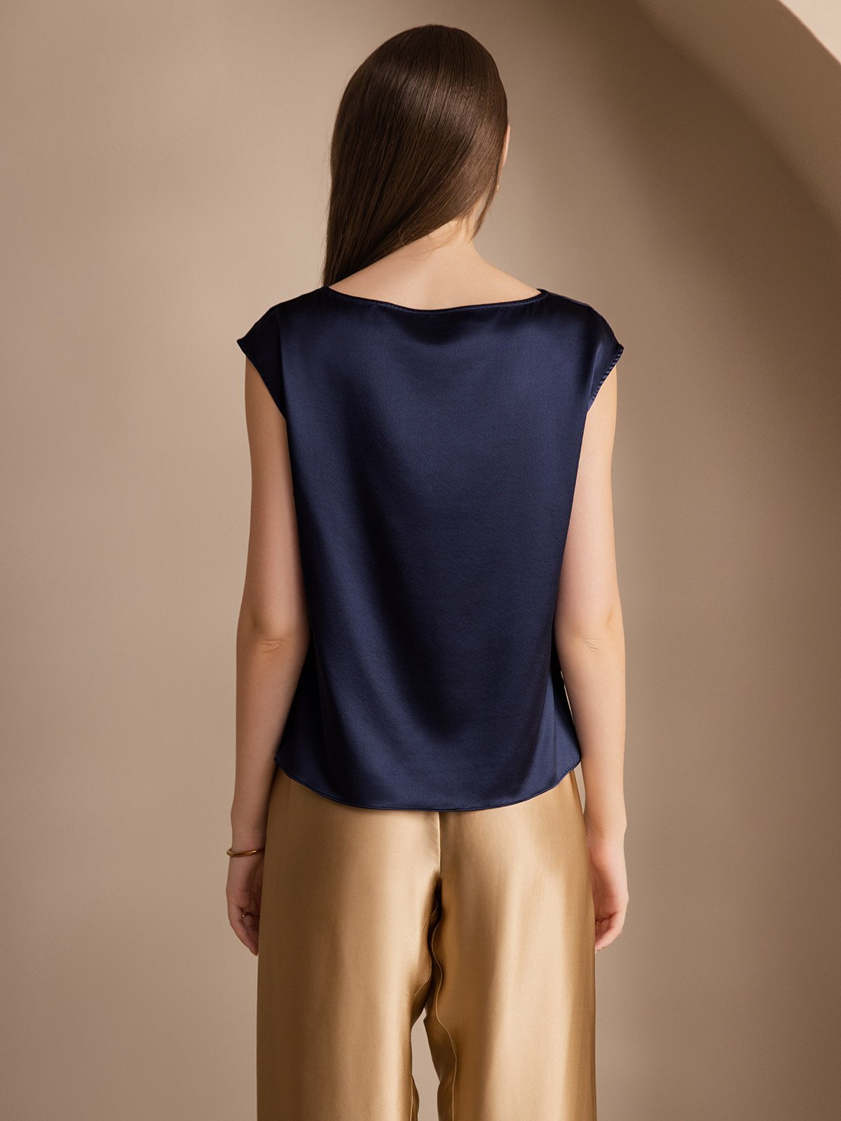 [Dark Blue] SilkSilky-AU 19Momme Silk Cowl Neck Women's T-Shirt 002
