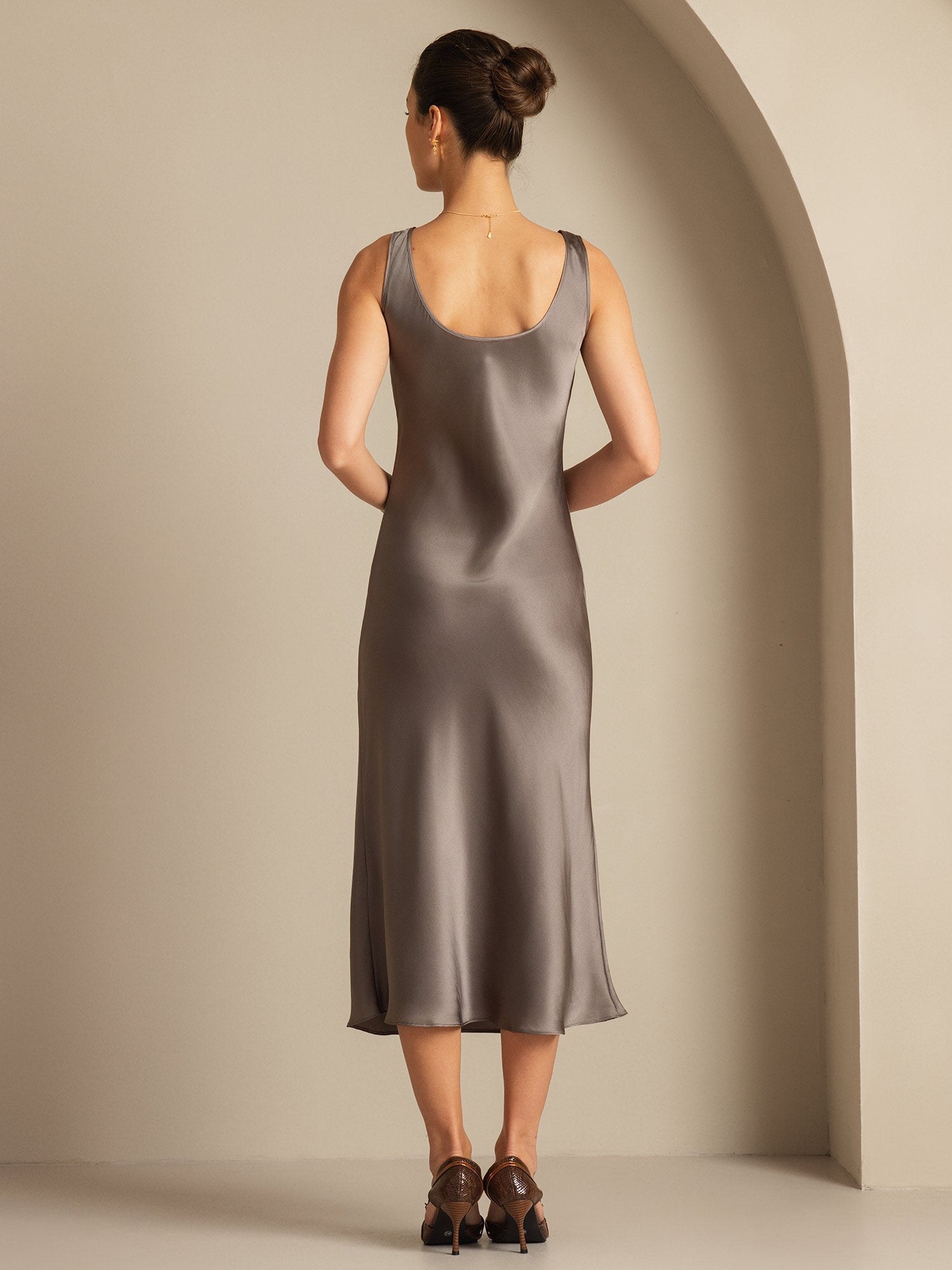[Dark Khaki] SilkSilky-AU Pure Silk Boat Neck Dress 002,