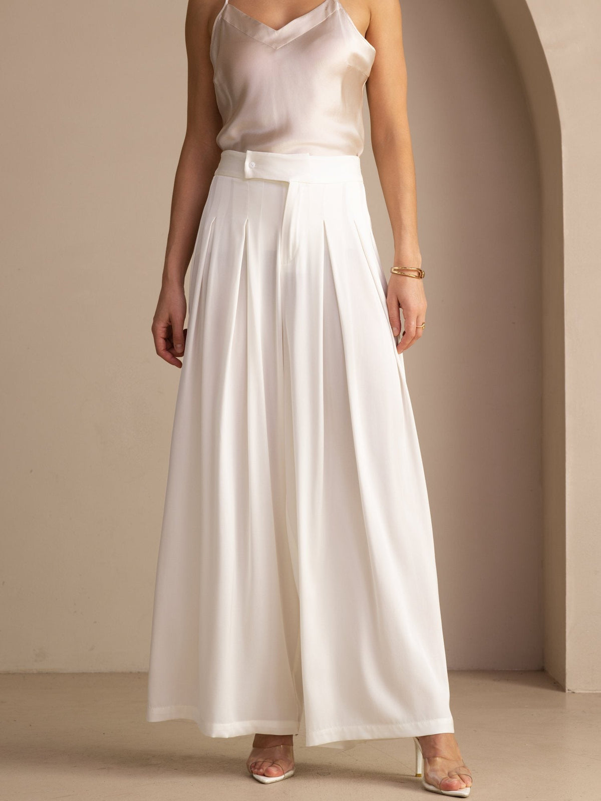 [White] SilkSilky-AU Women's Pants 001