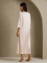 [Beige] SilkSilky-AU 3/4 Sleeve Round Neck Dress 002