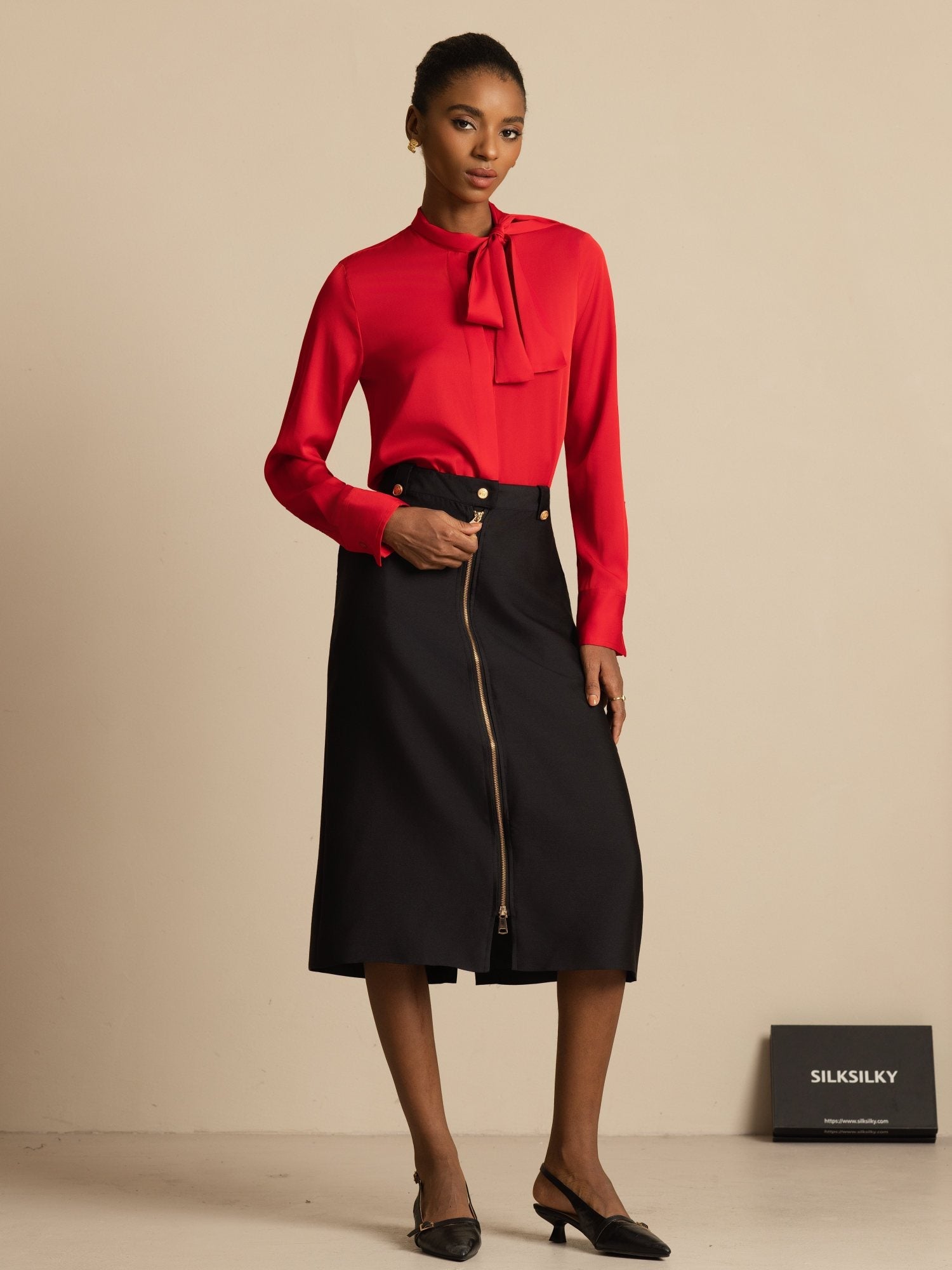 [Wine] SilkSilky-AU 19Momme Silk Long Sleeve Tie Neck Blouse 006