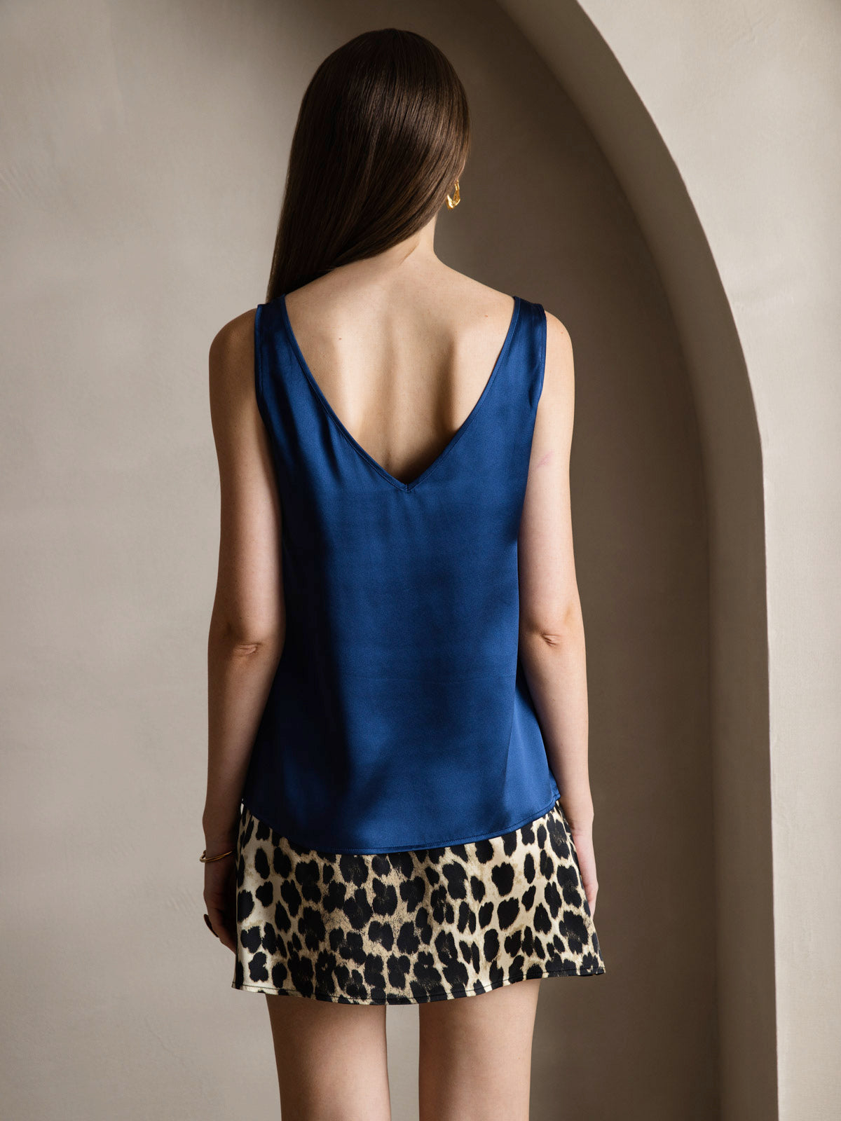 [Dark Blue] SilkSilky-AU 19Momme Silk V Neck Camisole 002