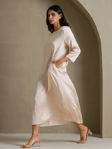 [Beige] SilkSilky-AU 3/4 Sleeve Round Neck Dress 007