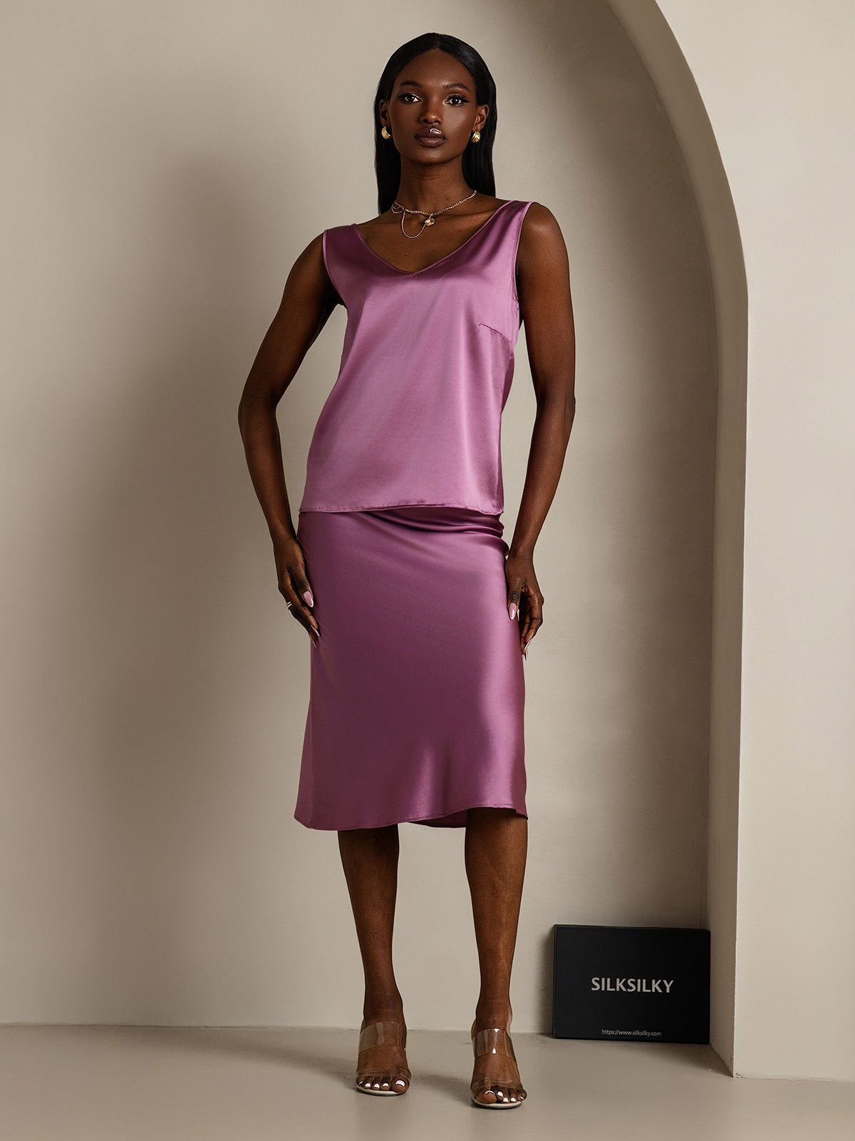 [Deep Purple] SilkSilky-AU 19Momme Silk V Neck Camisole 005
