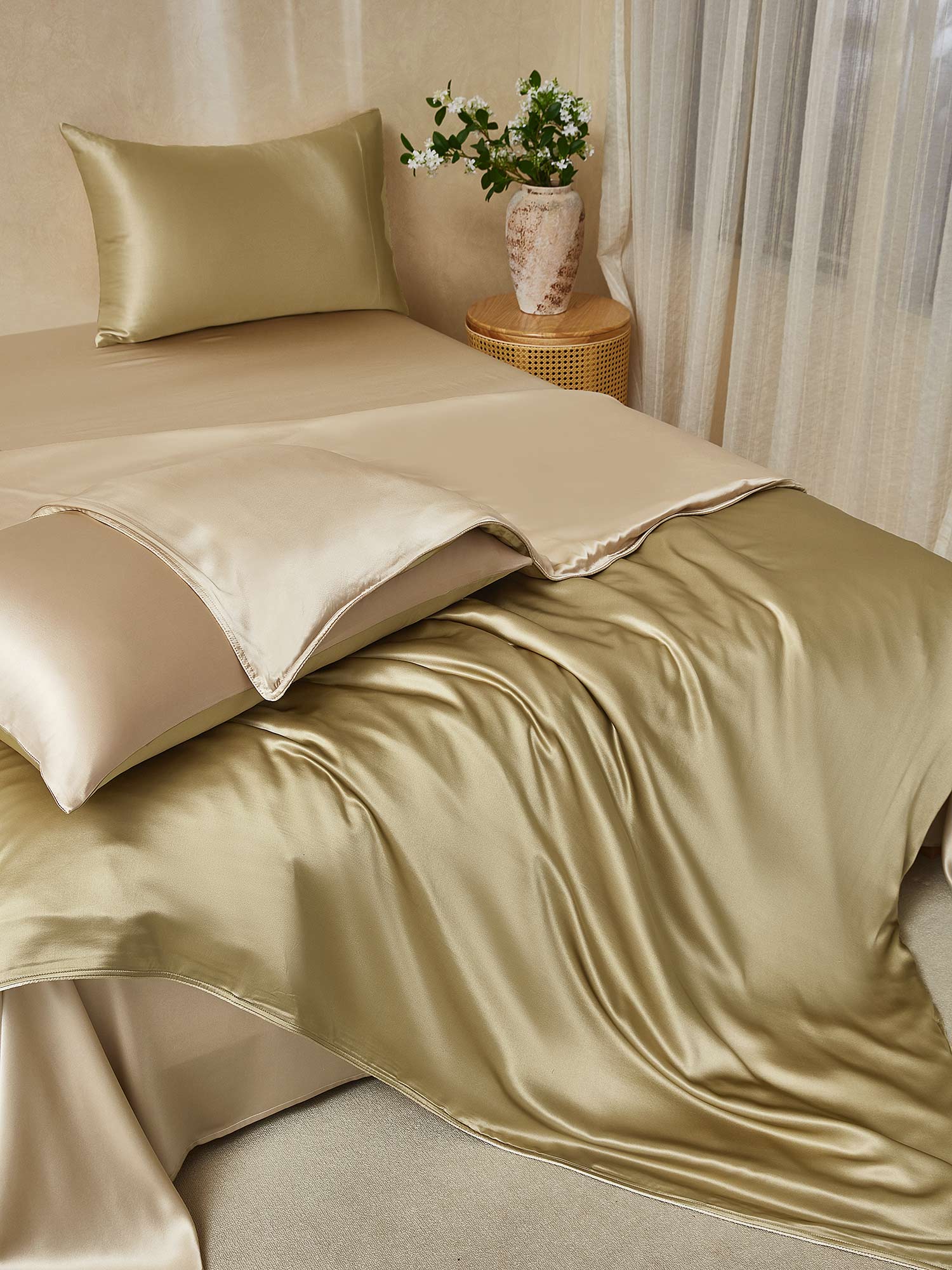 [Beige+Khaki] SilkSilky-AU 22Momme Pure Silk Bedding Set 001,