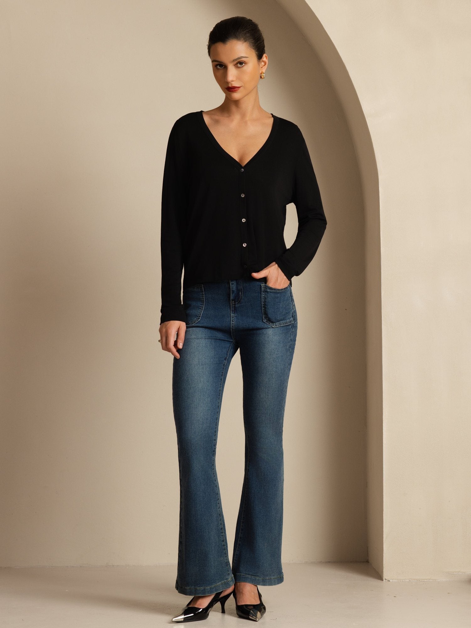 [Black] SilkSilky-AU 19Momme 100% High-Twist Silk Jersey Long Sleeve V Neck Women's Cardigan 006