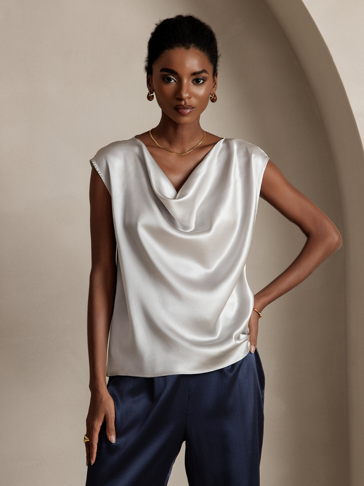 [Light Gray] SilkSilky-AU 19Momme Silk Sleeveless Cowl Neck Women's T-Shirt 001