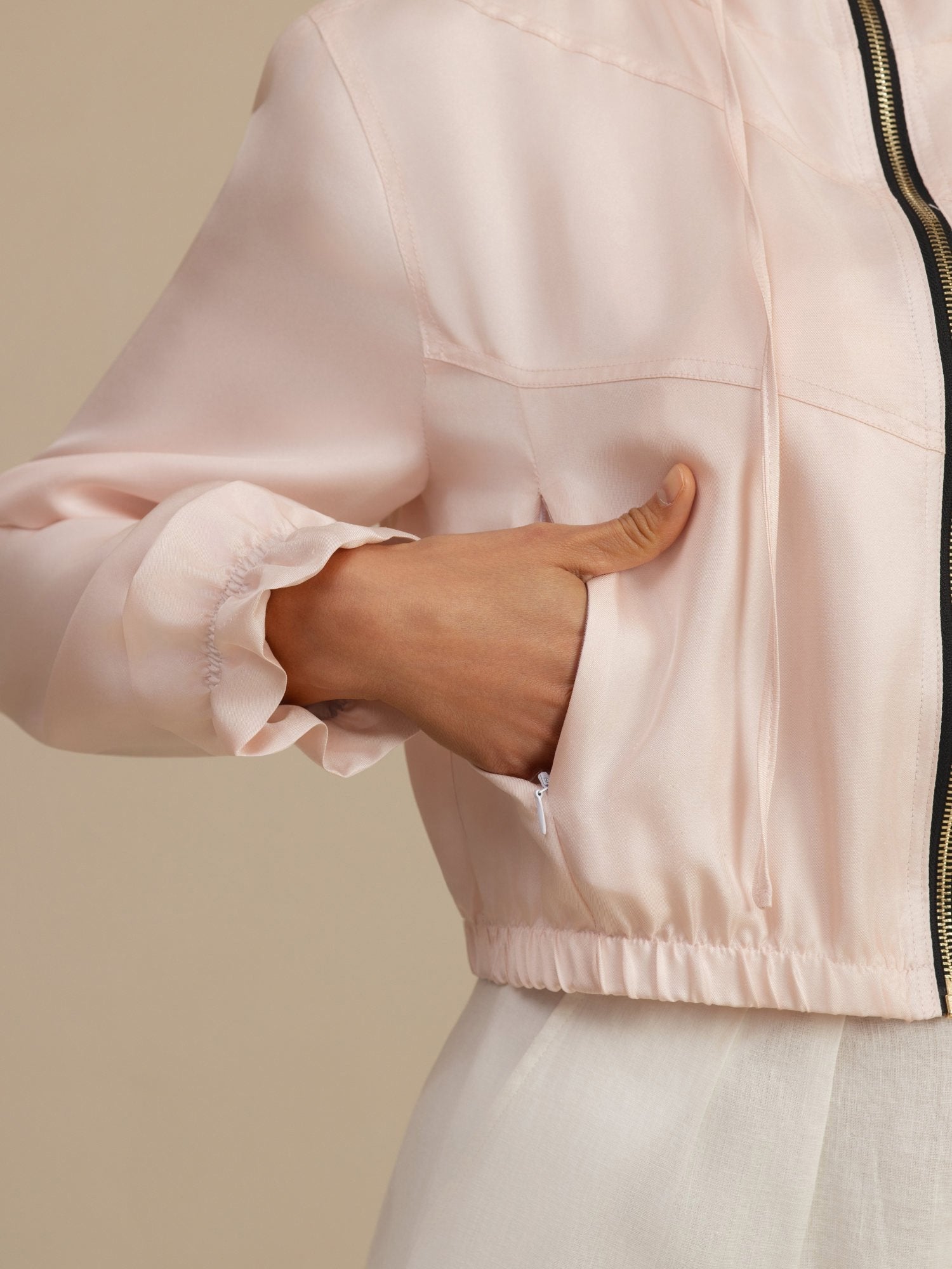 [Pink] SilkSilky-AU 18Momme Silk Satin Surah Long Sleeve High Neck Women's Outerwear 008