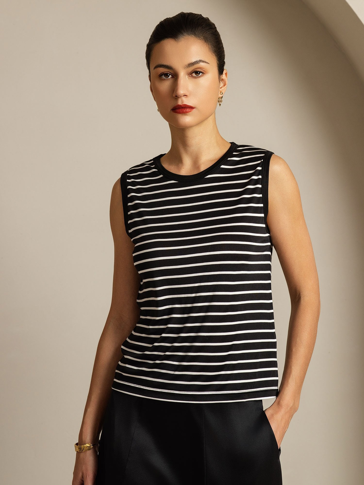 [BlackStripe] SilkSilky-AU Pure Silk Round Neck Camisole 001