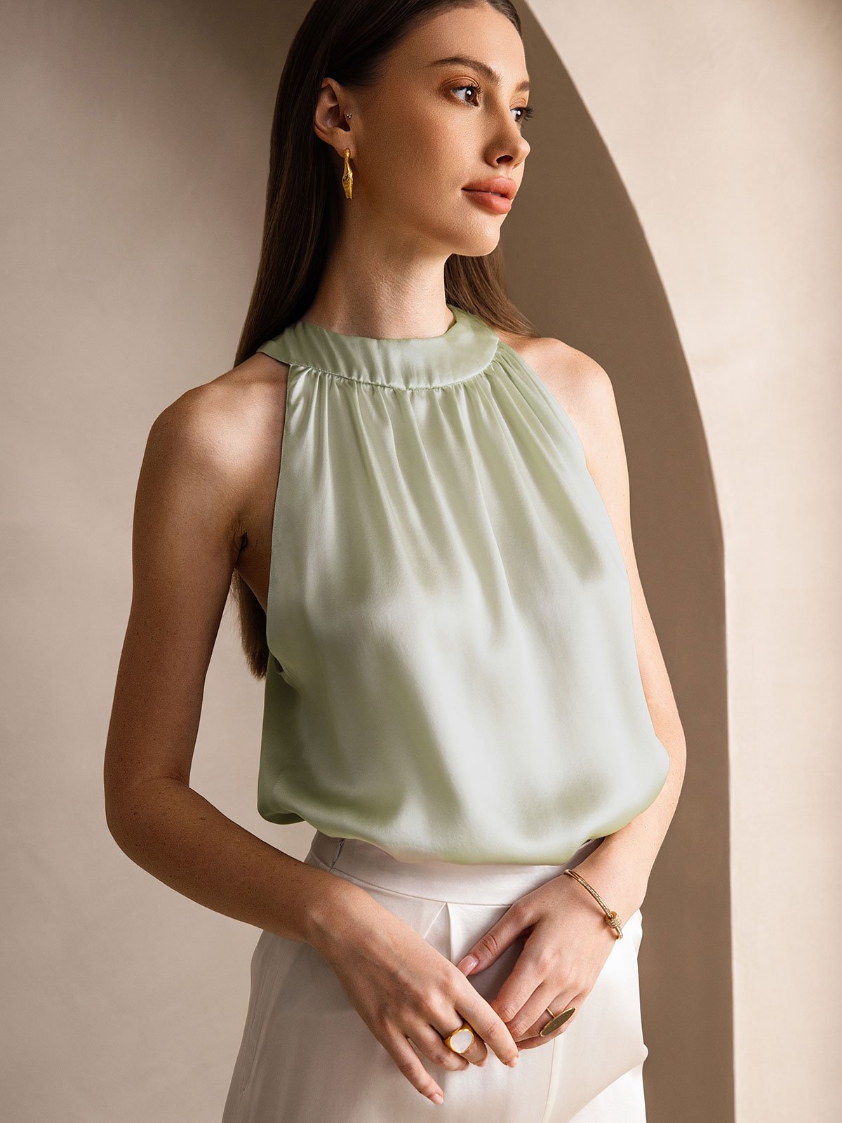 [Light Green] SilkSilky-AU 19Momme Silk Sleeveless Halter Neck Women's T-Shirt 003