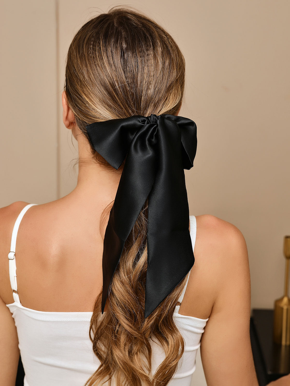 SilkSilky-AU 19Momme Pure Silk Scrunchie Black 001