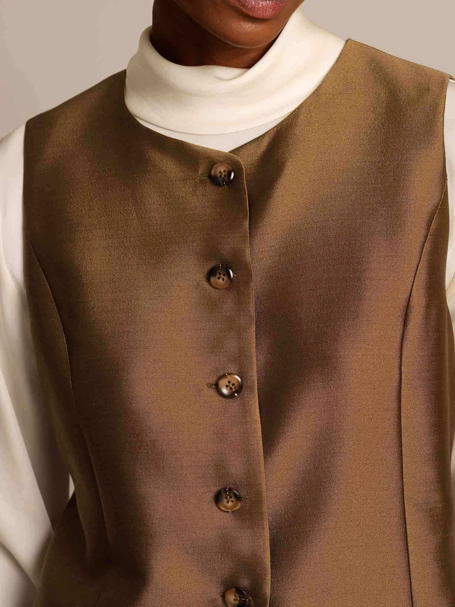 [Bronze] SilkSilky-AU 32Momme Wool Womens Vest 004,