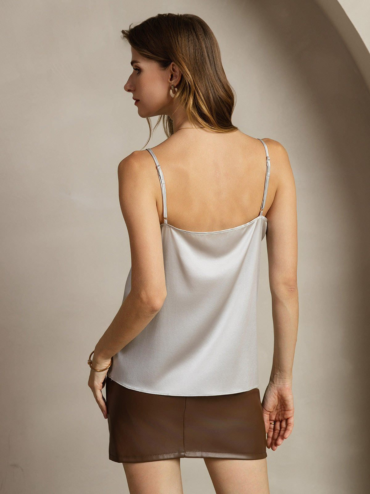 [Silver] SilkSilky-AU 19Momme Silk Spaghetti Strap Round Neck Camisole 002