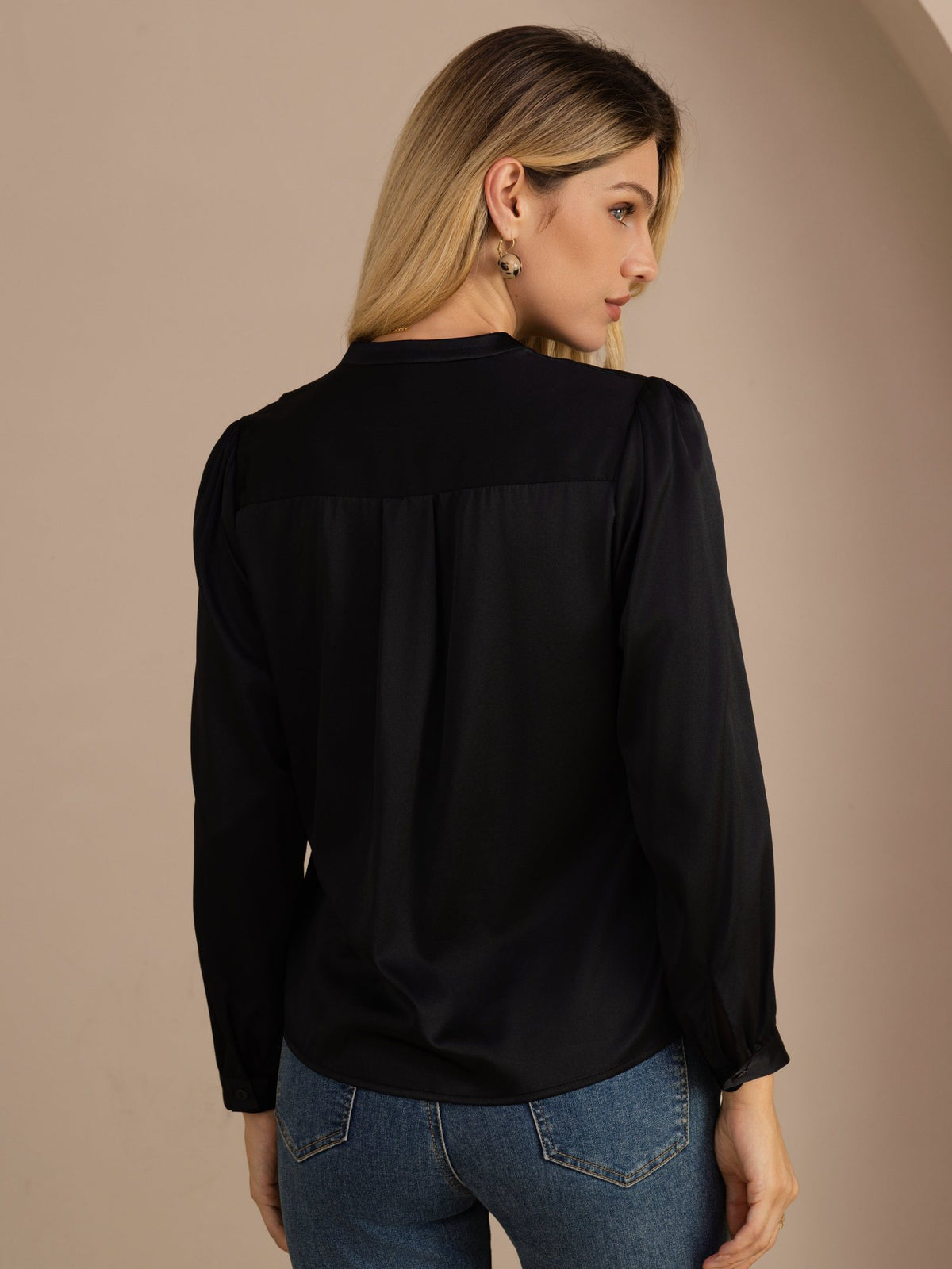 [Black] SilkSilky-AU Long Sleeve Wrap Women's Blouse 002