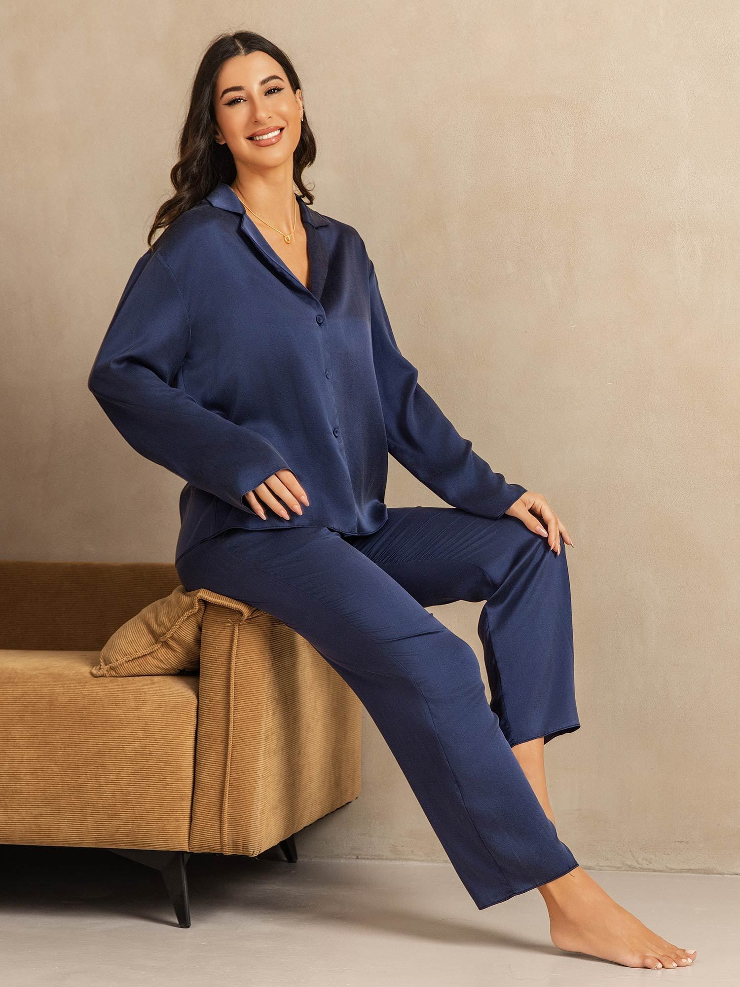 [Dark Blue] SilkSilky-AU 19Momme Machine-Washable Silk Notched Neck Women's Pyjamas 008