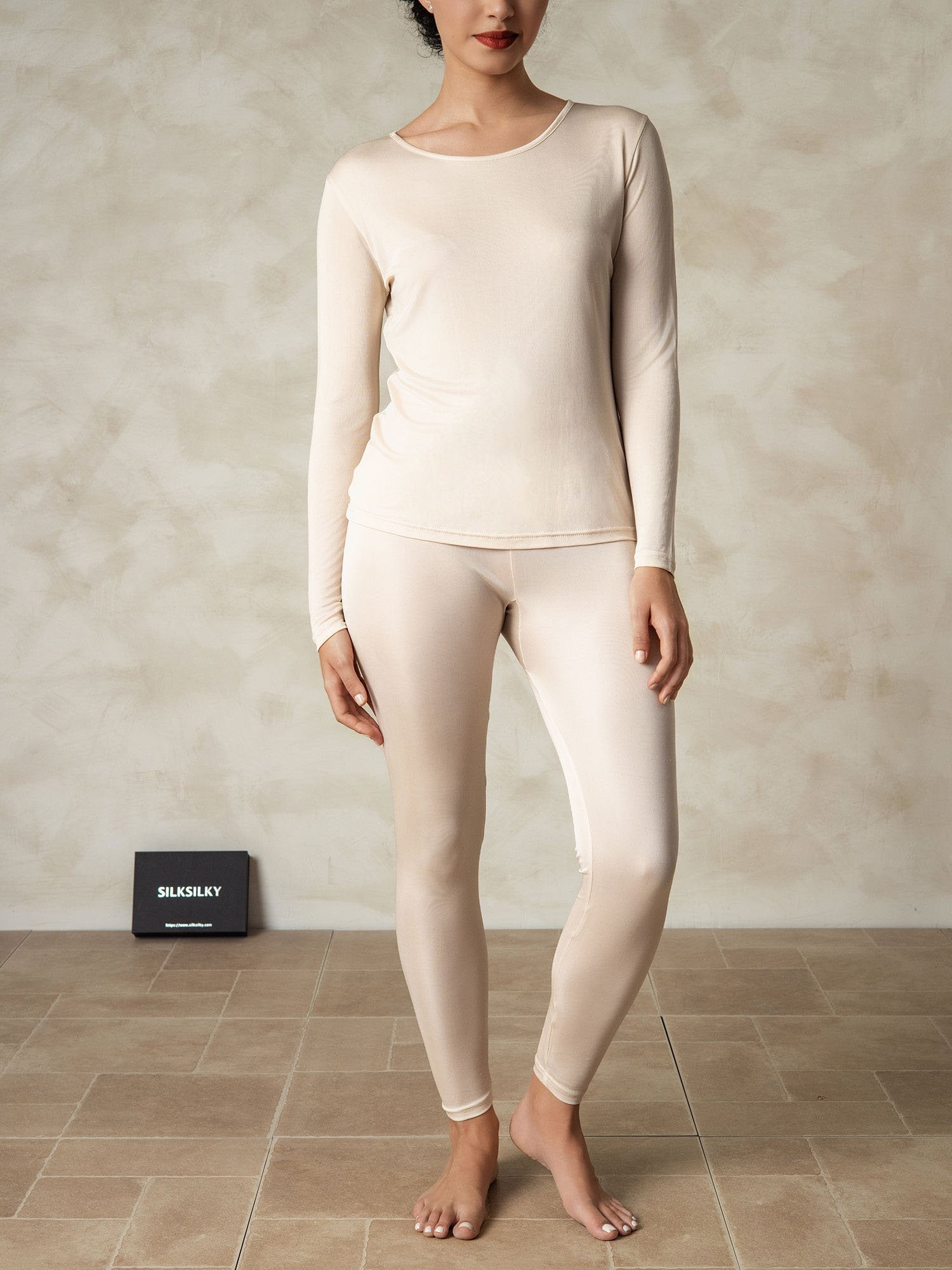 [Tan] SilkSilky-AU Silk Knitted Round Neck Long Johns 001