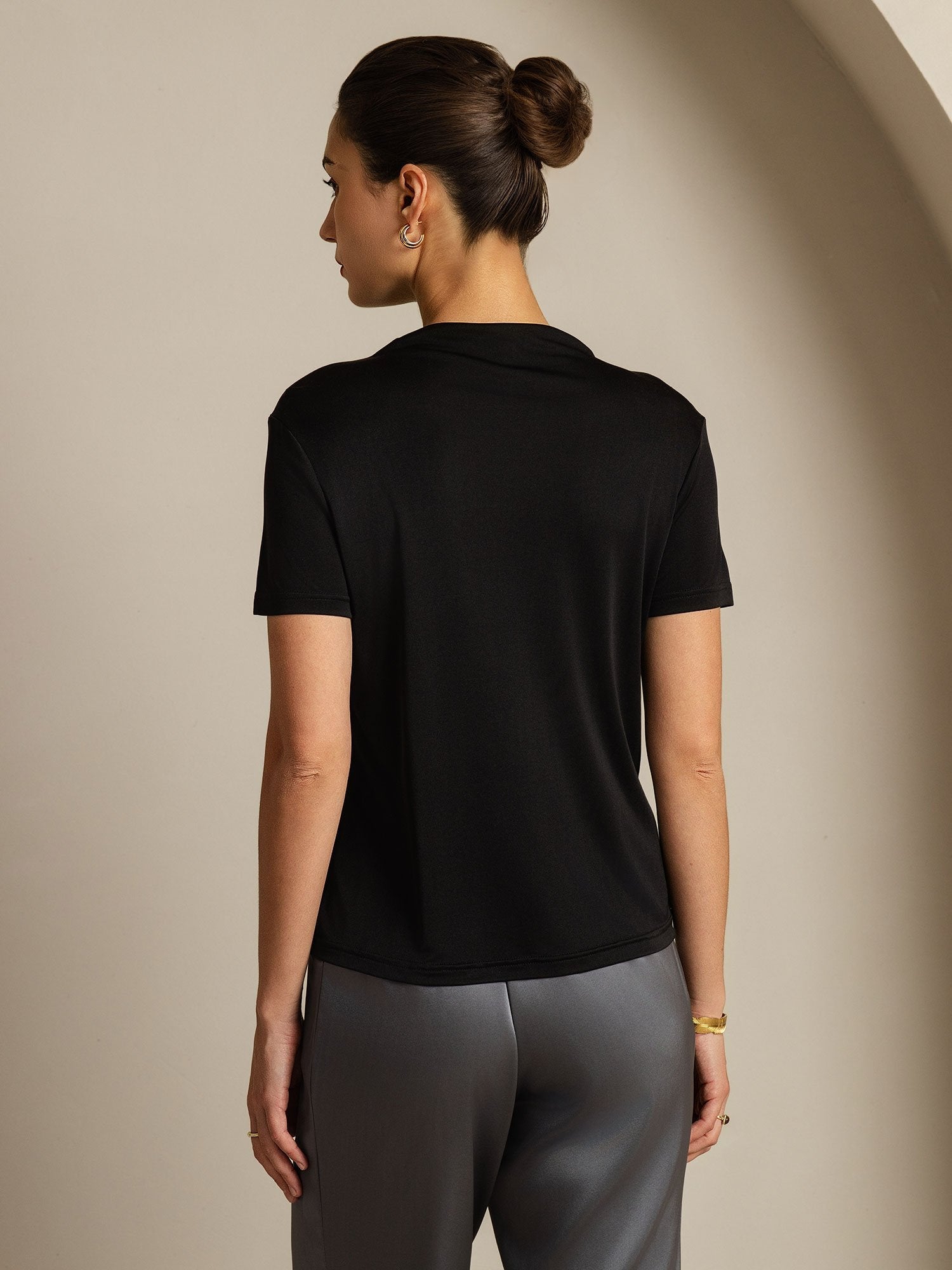[Black] SilkSilky-AU Pure Silk Collar Women's T-Shirt 002