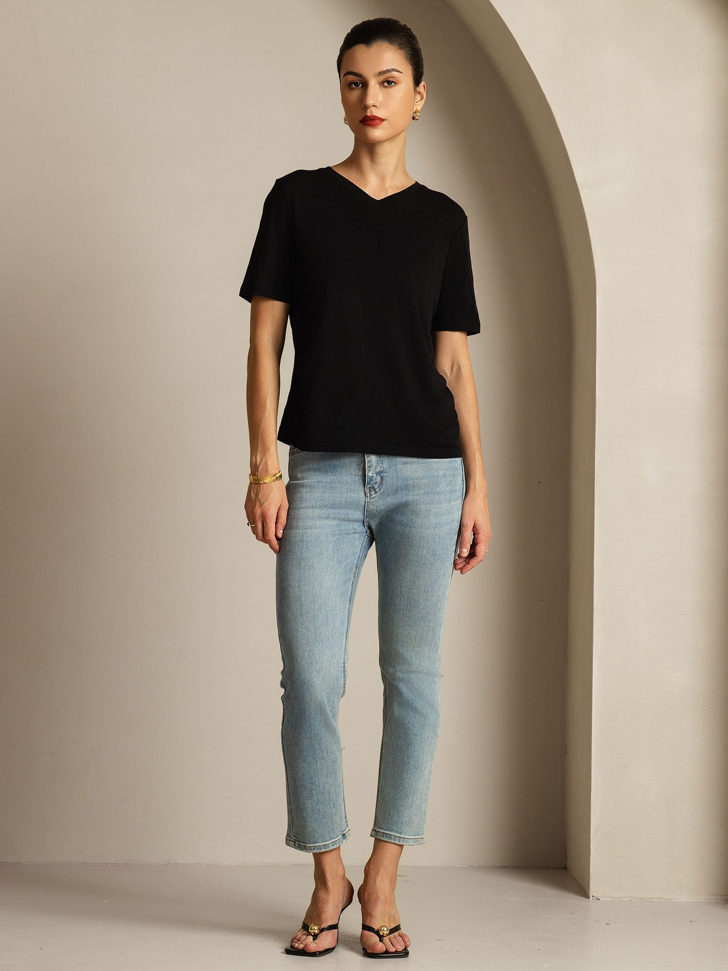 [Black] SilkSilky-AU Pure Silk V Neck Women's T-Shirt 008