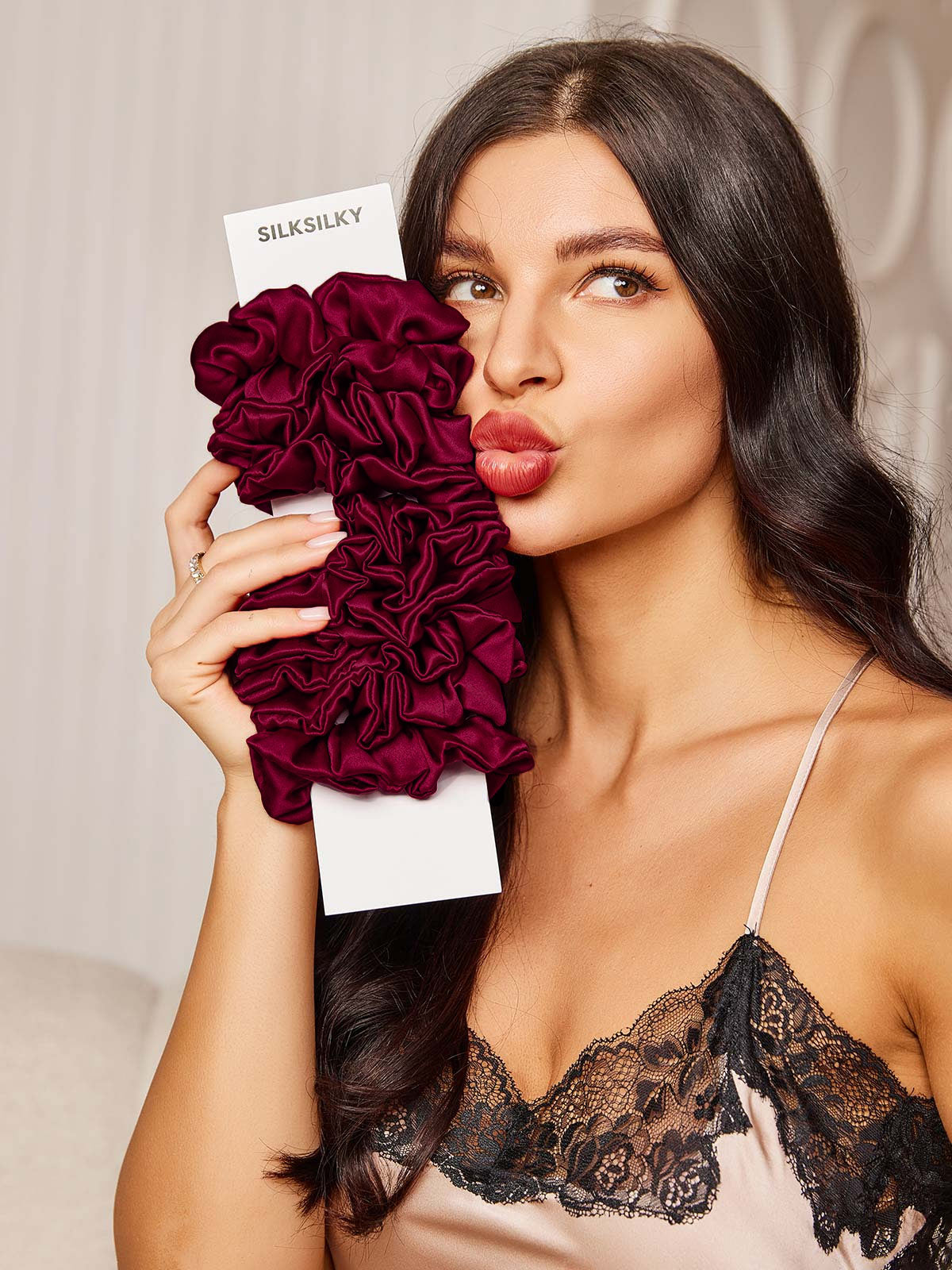 [Fuchsia] SilkSilky-AU 19Momme Pure Silk Scrunchie 002