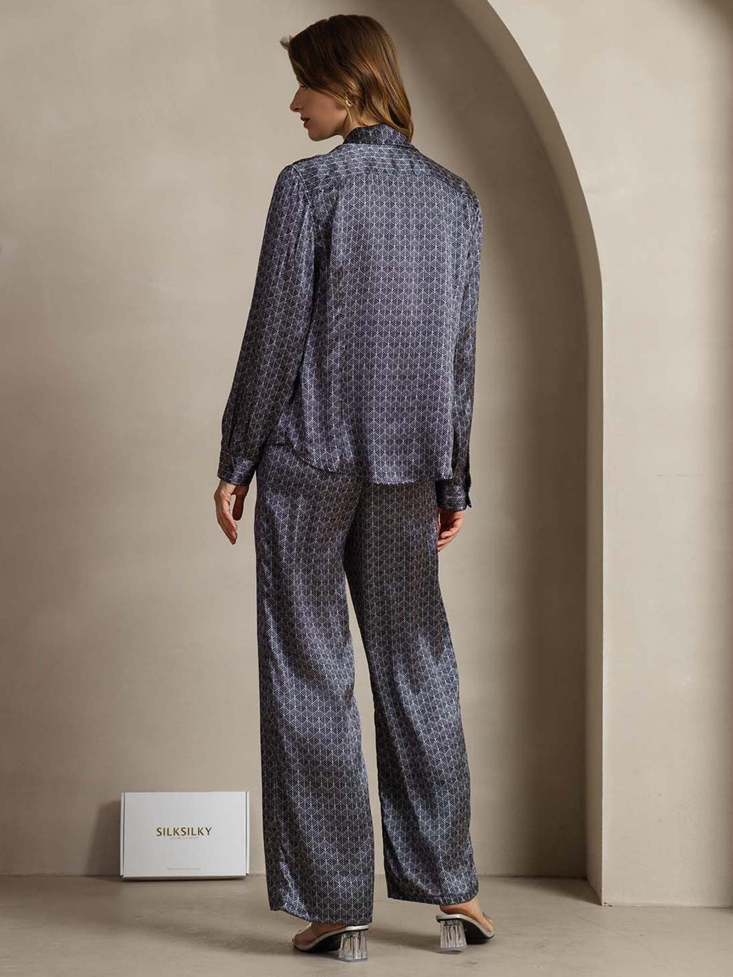 [Navy Ginkgo] SilkSilky-AU 19Momme Silk Lapel Collar Women''s Outfit Sets 004,