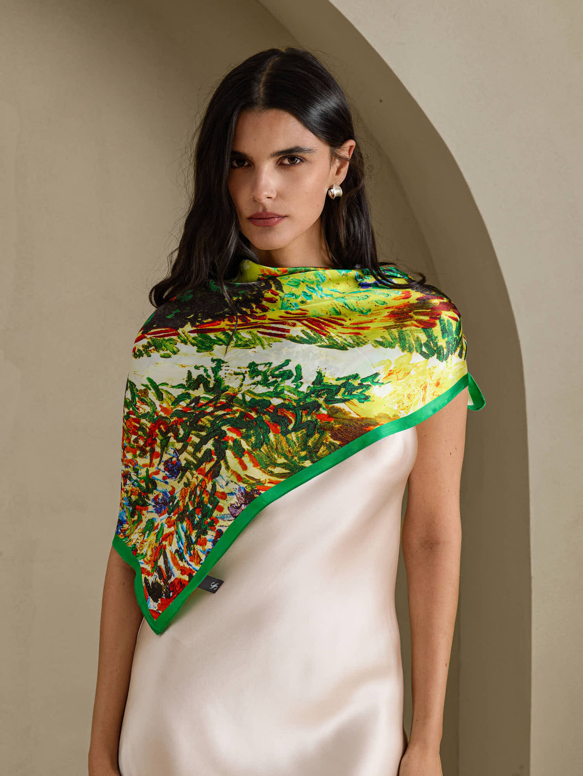 [P072] SilkSilky-AU Scarf 001