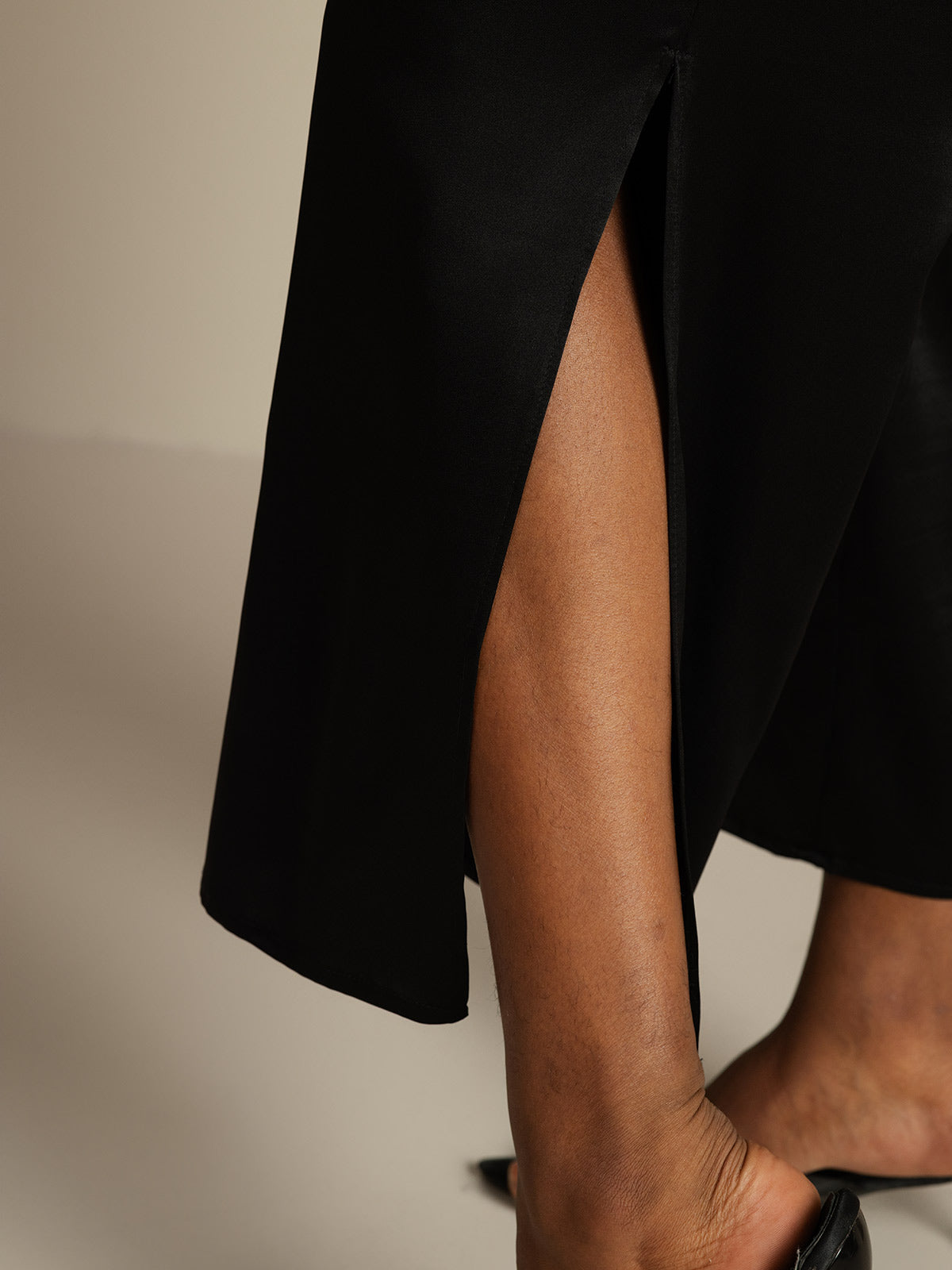 [Black] SilkSilky-AU 19Momme Silk Split Women's Pants 004,