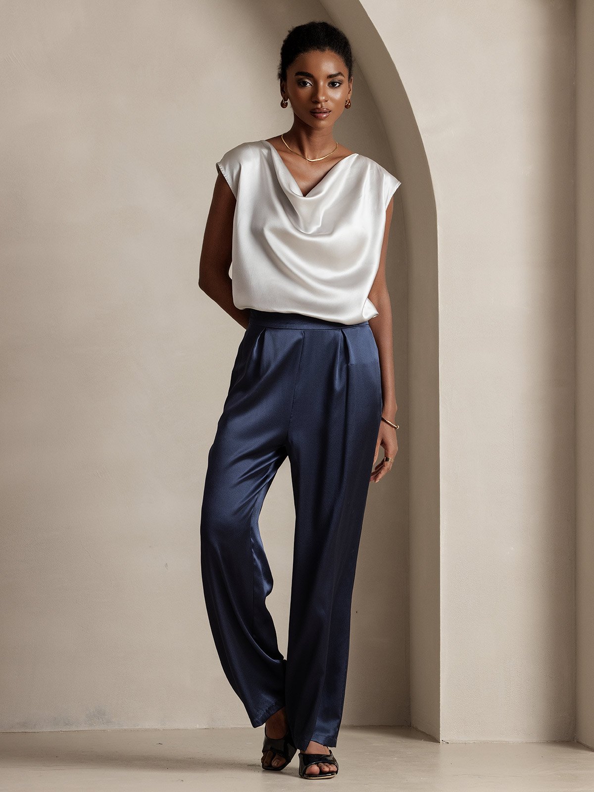 [Light Gray] SilkSilky-AU 19Momme Silk Sleeveless Cowl Neck Women's T-Shirt 004